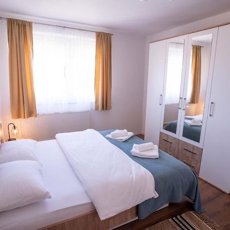 Apartman Niko Livno Extérieur photo